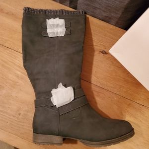 Justfab sweater cuff wide calf boots